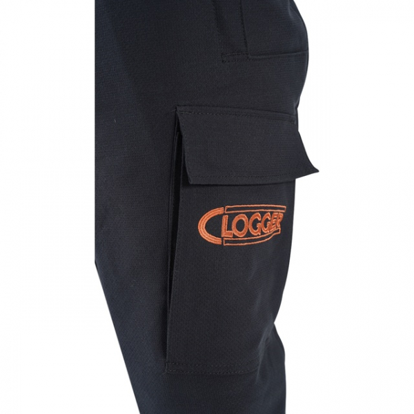 black pants with side pocket